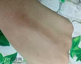 美康粉黛修容棒怎么用？美康粉黛修容棒使用方法