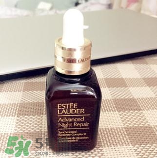 蘭蔻大眼精華和雅詩蘭黛小棕瓶哪個(gè)好？蘭蔻大眼精華和小棕瓶對比