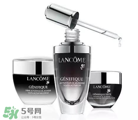 蘭蔻大眼精華和雅詩蘭黛小棕瓶哪個好？蘭蔻大眼精華和小棕瓶對比