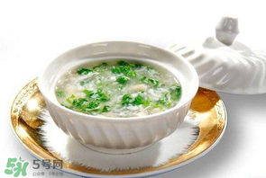 薺菜和魚可以一起吃嗎？薺菜能和魚一起吃嗎？