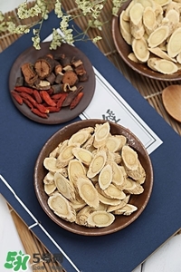 黃芪泡水喝的功效與副作用？黃芪有什么作用？