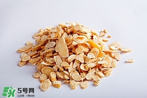 黃芪泡水喝的功效與副作用？黃芪有什么作用？