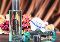 倩碧2號(hào)水適合什么膚質(zhì)？倩碧2號(hào)水適合什么年齡？