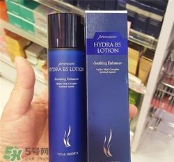 ahc水乳和伊思水乳哪個(gè)好？ahc水乳和伊思水乳對(duì)比