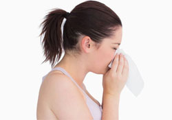 打噴嚏是風寒還是風熱？風熱感冒會打噴嚏嗎？