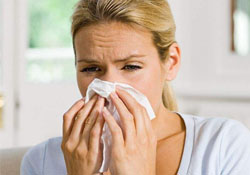 打噴嚏有異味是怎么回事？打噴嚏有臭味怎么辦？