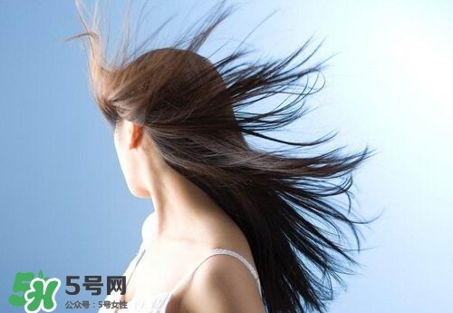 洗頭發(fā)掉頭發(fā)怎么辦？掉頭發(fā)應(yīng)該怎么做？