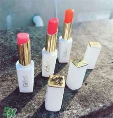 姬存?？诩t哪個(gè)顏色好看?姬存?？诩t試色