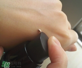 極密bb霜怎么樣？雅麗潔極密bb霜好用嗎？