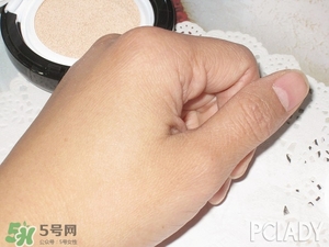 極密氣墊bb怎么樣？ 極密氣墊bb好用嗎？