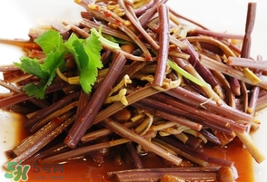 蕨菜苦能吃嗎？蕨菜苦的吃了會(huì)中毒嗎？