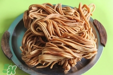 馓子可以煮著吃嗎？馓子用開(kāi)水怎么泡著吃？