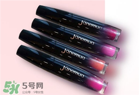 三草兩木珍慕唇釉色號(hào) 三草兩木珍慕唇釉試色 三草兩木珍慕唇釉色號(hào) 三草兩木珍慕唇釉試色