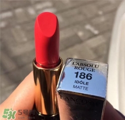 蘭蔻菁純唇膏186多少錢？蘭蔻絲絨唇膏186專柜價格