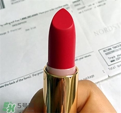 蘭蔻菁純唇膏195多少錢？蘭蔻絲絨唇膏195專柜價(jià)格