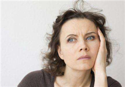 女人更年期年齡是多大？女人更年期是多少歲？
