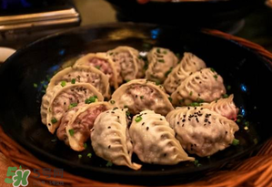 蕨菜可以包餃子嗎？蕨菜怎么包餃子？