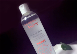 雅漾卸妝水好用嗎？雅漾卸妝水怎么樣？