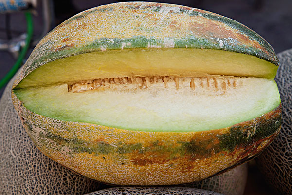 上火能吃哈密瓜嗎 哈密瓜上火嗎 上火能吃哈密瓜嗎 哈密瓜上火嗎