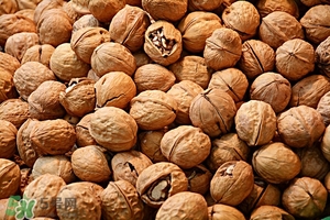 什么時(shí)候吃核桃最好 什么時(shí)候吃核桃最佳時(shí)間 什么時(shí)候吃核桃最好 什么時(shí)候吃核桃最佳時(shí)間