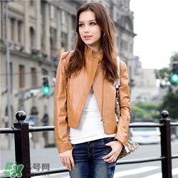 春天穿皮衣怎么搭配？皮衣怎么搭配好看？