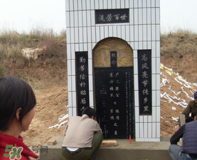 2017年清明節(jié)立碑好嗎？2017年清明節(jié)能立碑嗎？