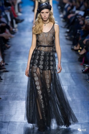 迪奧星星眼妝容怎么化？迪奧星星眼妝容畫法