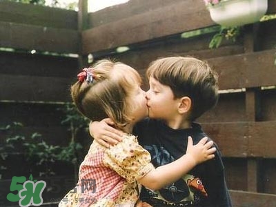 性教育從什么時(shí)候開始？孩子性教育怎么教