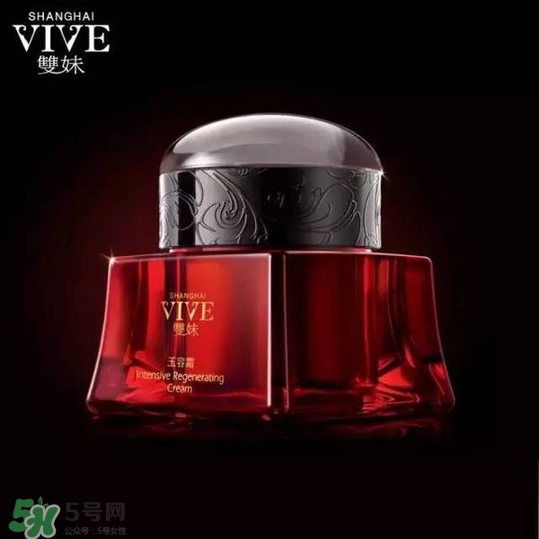 2017國產(chǎn)化妝品排名榜 國產(chǎn)化妝品排行榜前十名2017 2017國產(chǎn)化妝品排名榜 國產(chǎn)化妝品排行榜前十名2017