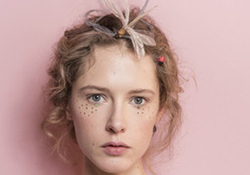 迪奧星星眼妝容怎么化？迪奧星星眼妝容畫法