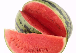 口腔潰瘍可以吃西瓜嗎？口腔潰瘍吃西瓜好嗎？