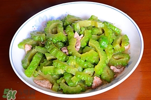 孕婦可以吃苦瓜嗎 苦瓜孕婦能不能吃 孕婦可以吃苦瓜嗎 苦瓜孕婦能不能吃