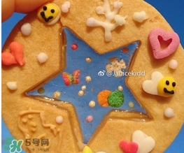 彩繪玻璃餅干怎么做？彩繪玻璃餅干做法