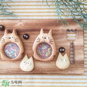 彩繪玻璃餅干怎么做？彩繪玻璃餅干做法