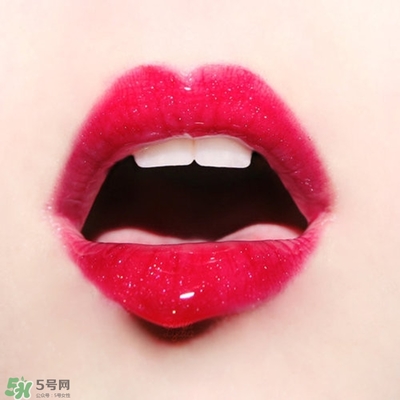 2017學(xué)生黨化妝品推薦 好用平價(jià)學(xué)生黨化妝品 2017學(xué)生黨化妝品推薦 好用平價(jià)學(xué)生黨化妝品