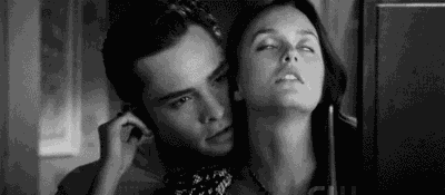 女人愛愛時為什么總是閉著眼睛？女人愛愛時在想什么