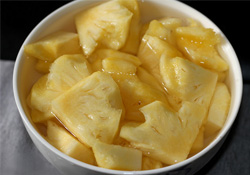 吃完螃蟹后能吃菠蘿嗎？菠蘿和螃蟹能一起吃嗎？