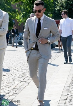 格子西裝怎么搭配？格子西服怎么搭配好看？