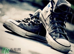 匡威帆布鞋怎么清洗？converse帆布鞋怎么洗？