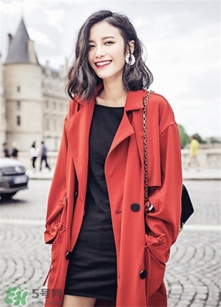 紅色衣服顯黑嗎？紅色衣服會(huì)不會(huì)顯黑？