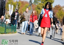 紅色衣服怎么搭配？紅色衣服怎么搭配好看？