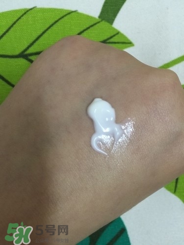 玉澤和雅漾哪個(gè)好？玉澤和雅漾對(duì)比