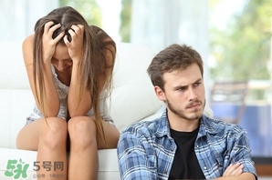 老公出軌怎么辦？老公出軌該不該離婚？