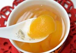 枇杷可以煮水喝嗎？枇杷煮水的功效與作用