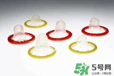 安全套有潤滑油嗎？安全套有潤滑劑的一面向里還是向外