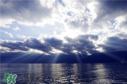 4月份去云南穿什么？四月份去云南穿什么衣服？