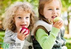 水痘結(jié)痂多久會脫落?水痘結(jié)痂多長時(shí)間脫落?