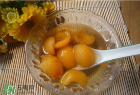 枇杷和冰糖能一起吃嗎？冰糖枇杷水的功效