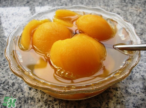 枇杷和蜂蜜能一起吃嗎？枇杷放蜂蜜好嗎？