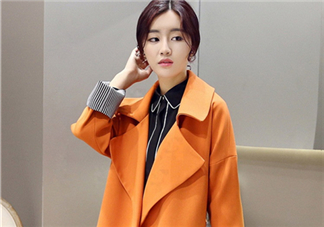 橙色衣服搭配什么顏色褲子？橙色衣服配什么褲子好看？